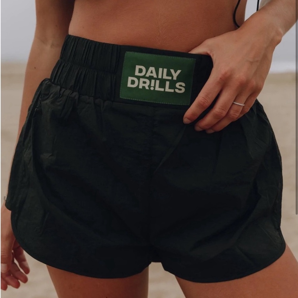 Daily Drills Black Bounce Shorts
